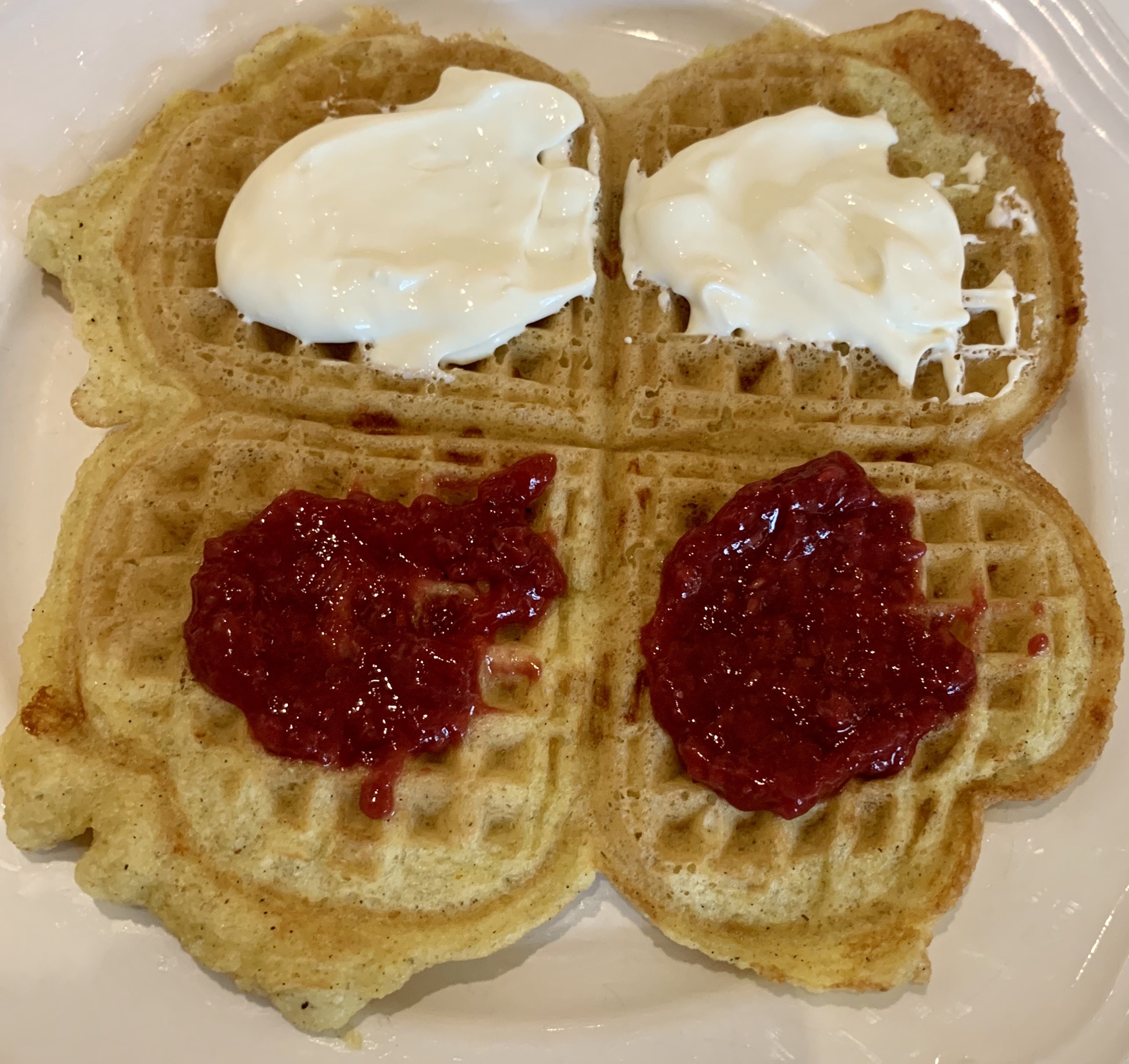 Lavkarbo, helt enkelt! – Vaffel som nesten smaker vaffel